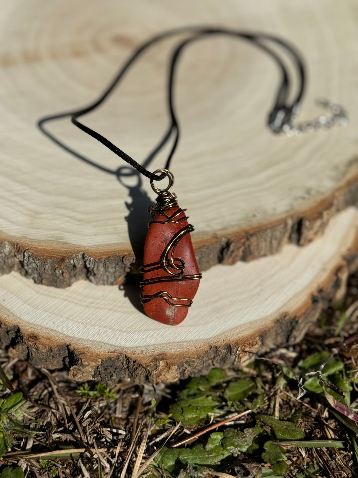 Red Brecciated Jasper Crystal (Tumbled)